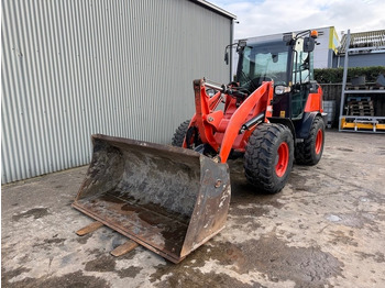 Ładowarka kołowa Kubota R 082: zdjęcie 5 Ładowarka kołowa Kubota R 082: zdjęcie 5