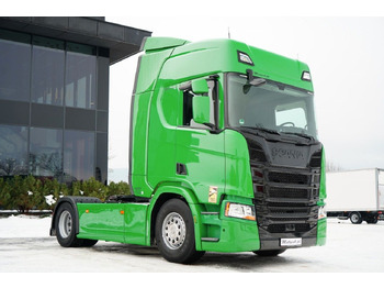 Ciągnik siodłowy SCANIA R 410