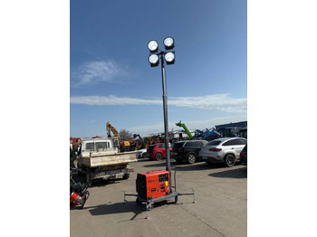 Maszt oświetleniowy