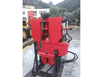 Koparka gąsienicowa CATERPILLAR