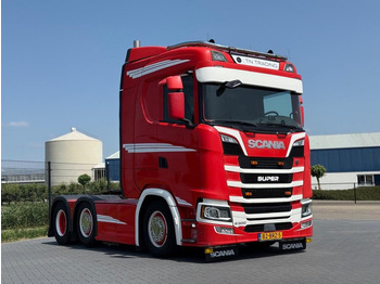 Ciągnik siodłowy SCANIA S 500