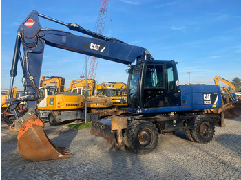 Koparka kołowa CATERPILLAR M322D