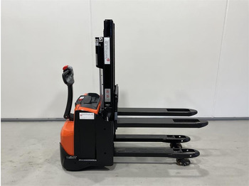 Wózek wys. podnoszenia TOYOTA