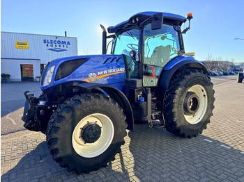 Ciągnik rolniczy NEW HOLLAND T7