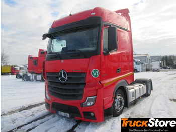 Ciągnik siodłowy MERCEDES-BENZ Actros 1845