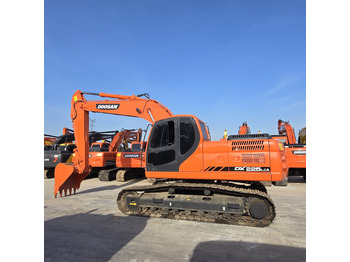 Koparka gąsienicowa DOOSAN DX225LCA