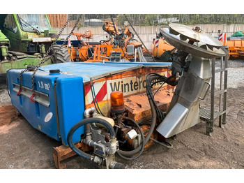 Rozsiewacz piasku i soli UNIMOG