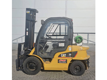 Wózek widłowy gazowy CAT GP 30 N: zdjęcie 3 Wózek widłowy gazowy CAT GP 30 N: zdjęcie 3