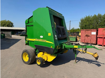 Prasa rolująca JOHN DEERE 592: zdjęcie 5 Prasa rolująca JOHN DEERE 592: zdjęcie 5