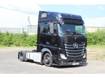 Ciągnik siodłowy MERCEDES-BENZ Actros 1848