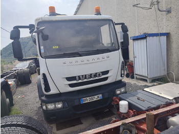 Samochod ciężarowy z HDS IVECO EuroCargo 160E