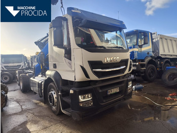 Samochod ciężarowy z HDS IVECO Stralis
