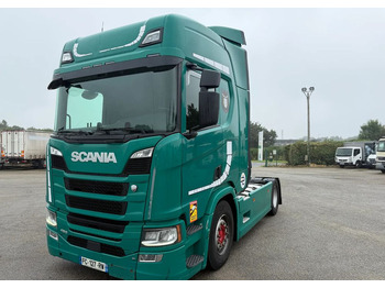 Ciągnik siodłowy SCANIA R 450