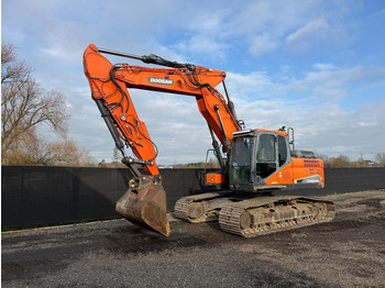 Koparka DOOSAN DX235LCR