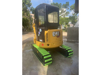 Minikoparka CATERPILLAR 303E