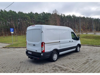 Mały samochód dostawczy Ford Transit: zdjęcie 4