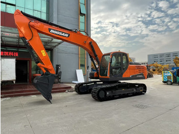 Koparka gąsienicowa DOOSAN DX225LCA