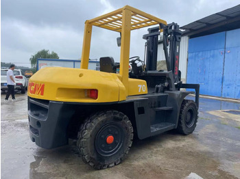 Wózek widłowy diesel TCM