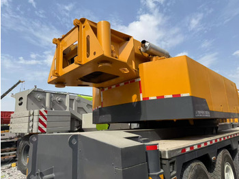 Dźwig samojezdny XCMG XCA260