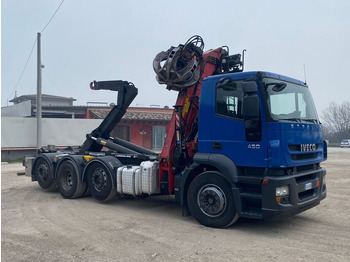 Ciężarówka hakowiec IVECO Stralis 450