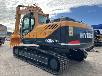 Koparka gąsienicowa HYUNDAI