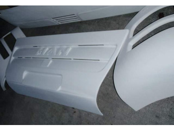 Zderzak MAN Lion's Coach