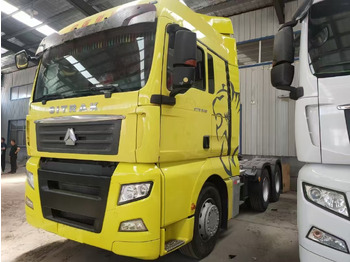 Ciągnik siodłowy SINOTRUK