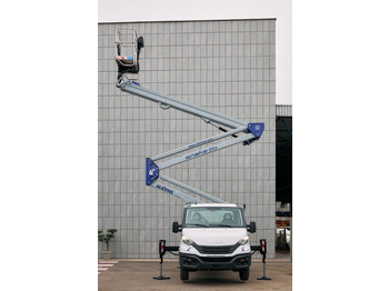 Nowy Podnośnik koszowy w samochody ciężarowe Oil & Steel Snake 26 Sobre IVECO 35S14 Distancia entre ejes 4100 mm: zdjęcie 3