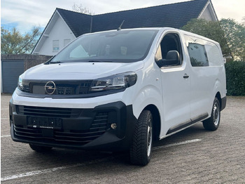 Mały samochód dostawczy OPEL Vivaro
