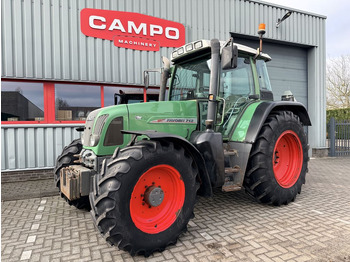 Ciągnik rolniczy FENDT 700 Vario