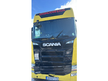 Ciągnik siodłowy SCANIA R 460