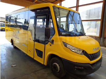 Autobus szkolny IVECO
