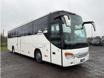 Turystyczny autobus SETRA