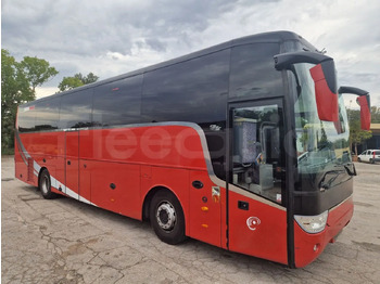 Turystyczny autobus VAN HOOL