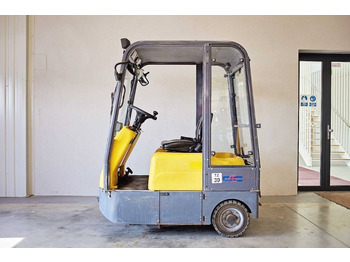 Ciągnik akumulatorowy