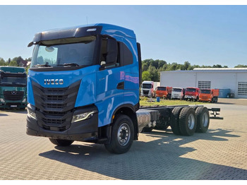 Samochód ciężarowe pod zabudowę IVECO S-WAY