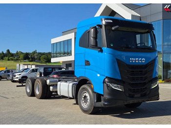 Samochód ciężarowe pod zabudowę Iveco S-WAY: zdjęcie 3 Samochód ciężarowe pod zabudowę Iveco S-WAY: zdjęcie 3