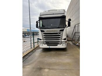 Ciągnik siodłowy SCANIA R 450
