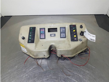 Kabina i wnętrze AHLMANN