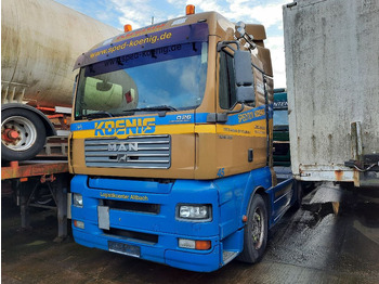 Ciągnik siodłowy MAN TGA 18.480