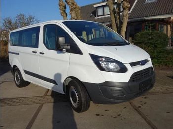 Mikrobus FORD