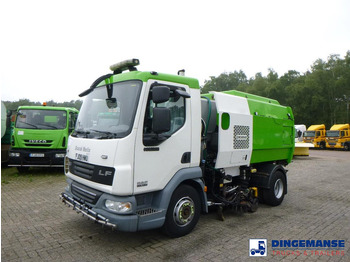 DAF LF 45.180 Scarab Merlin street sweeper 4x2 DAF LF 45.180 Scarab Merlin street sweeper 4x2: zdjęcie 1 DAF LF 45.180 Scarab Merlin street sweeper 4x2 DAF LF 45.180 Scarab Merlin street sweeper 4x2: zdjęcie 1