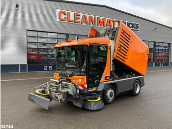 Zamiatarka uliczna RAVO