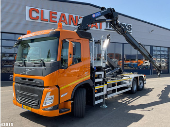 Ciężarówka hakowiec VOLVO FM 430