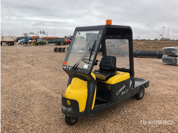 Ciągnik akumulatorowy