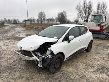 Samochód osobowy 2018 Renault Clio (Inoperable) Automobile: zdjęcie 2 Samochód osobowy 2018 Renault Clio (Inoperable) Automobile: zdjęcie 2