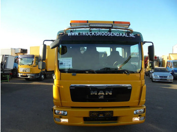 Ciężarówka do przewozu samochodów MAN TGL 12.220 + manual + full option+ BRIL + WINCH + Discounted from 42.950,-: zdjęcie 4