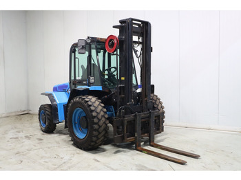 Wózek widłowy diesel JCB