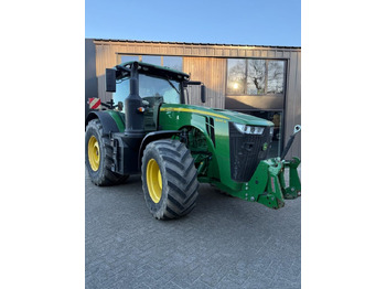 Ciągnik rolniczy JOHN DEERE