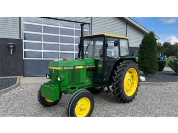 Ciągnik rolniczy John Deere 2040 Med nye dæk hele vejen rundt: zdjęcie 2